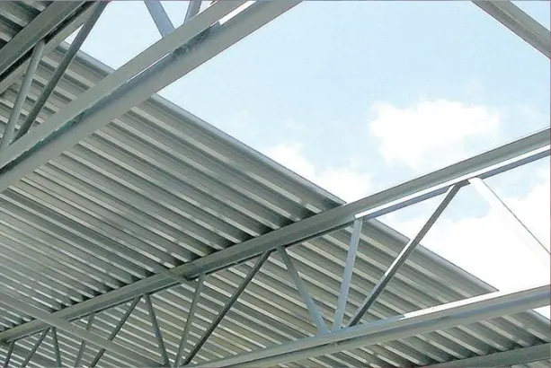 Estructura-con-Cobertura-de-Aluzinc-2