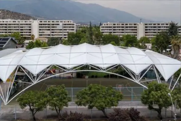 Estructura-con-Cobertura-de-Lona-2